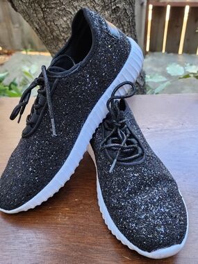 Forever Black Sparkly Glitter Knit Low-Top Sneakers [10]